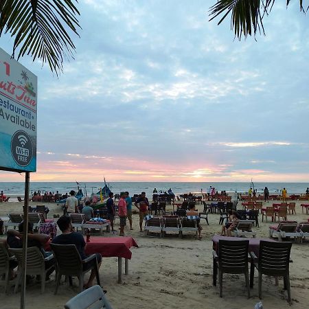 21Coconuts Inn Arambol Exterior foto